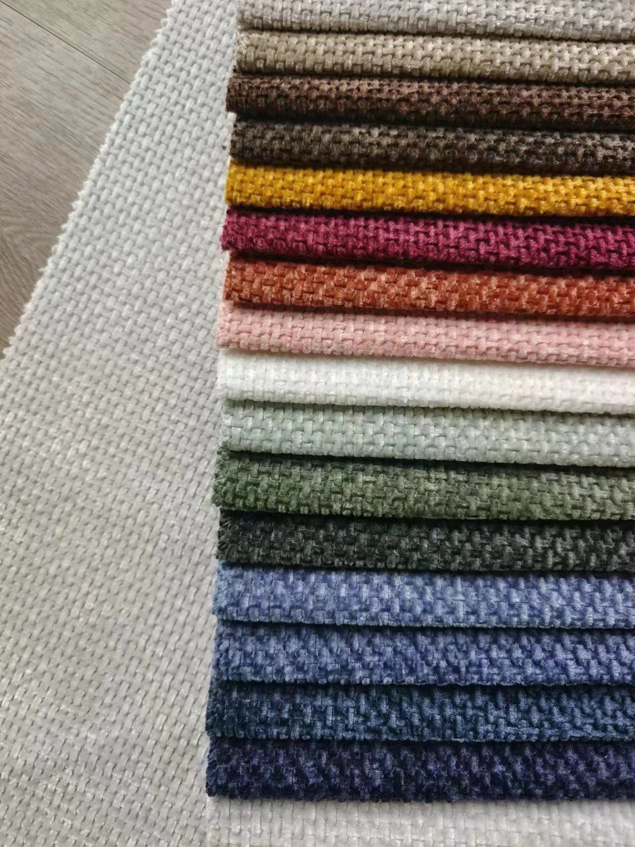 منسوجات فاخرة للمنازل - استيراد منسوجات ليبيا - شركة امواج الدريبي طرابلس - منسوجات للديكور